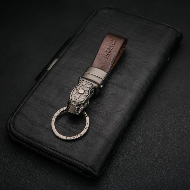 Panthera™ Luxury Keychain with LED Eyes