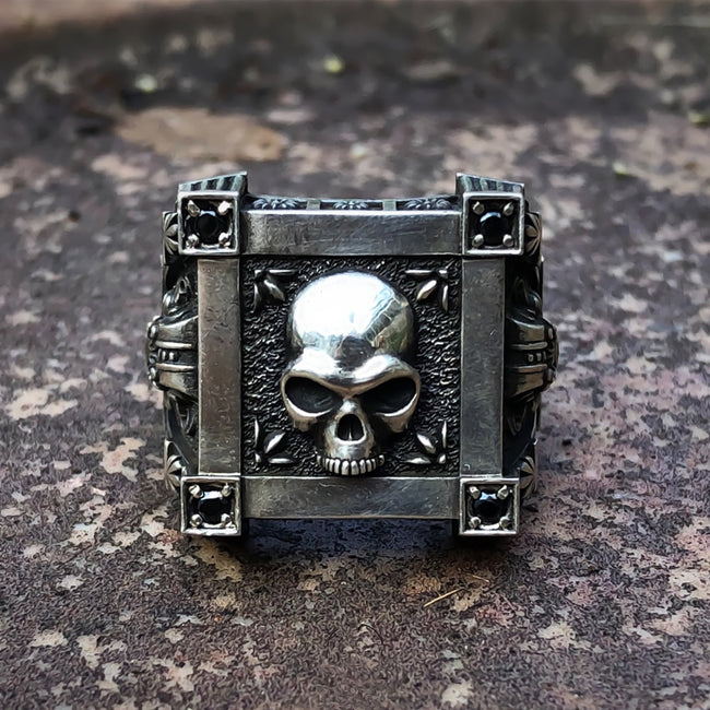 Catacombs Steel Skull Ring